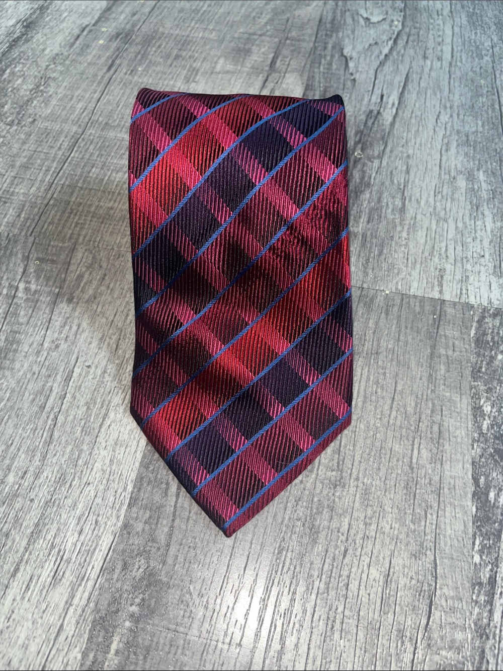 Bruno Rossi and Navy Patterned Silk Tie
